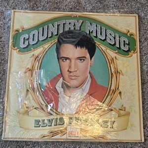 1981 Vintage Vinyl Record Album Elvis Presley Country Music STW-106